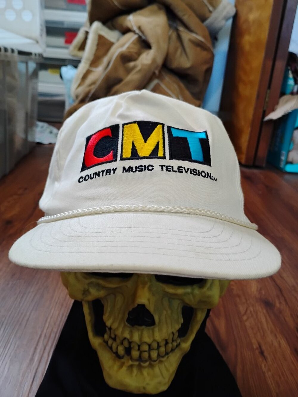 Vintage Country Music Television Rope Snap Trucker Hat Cap